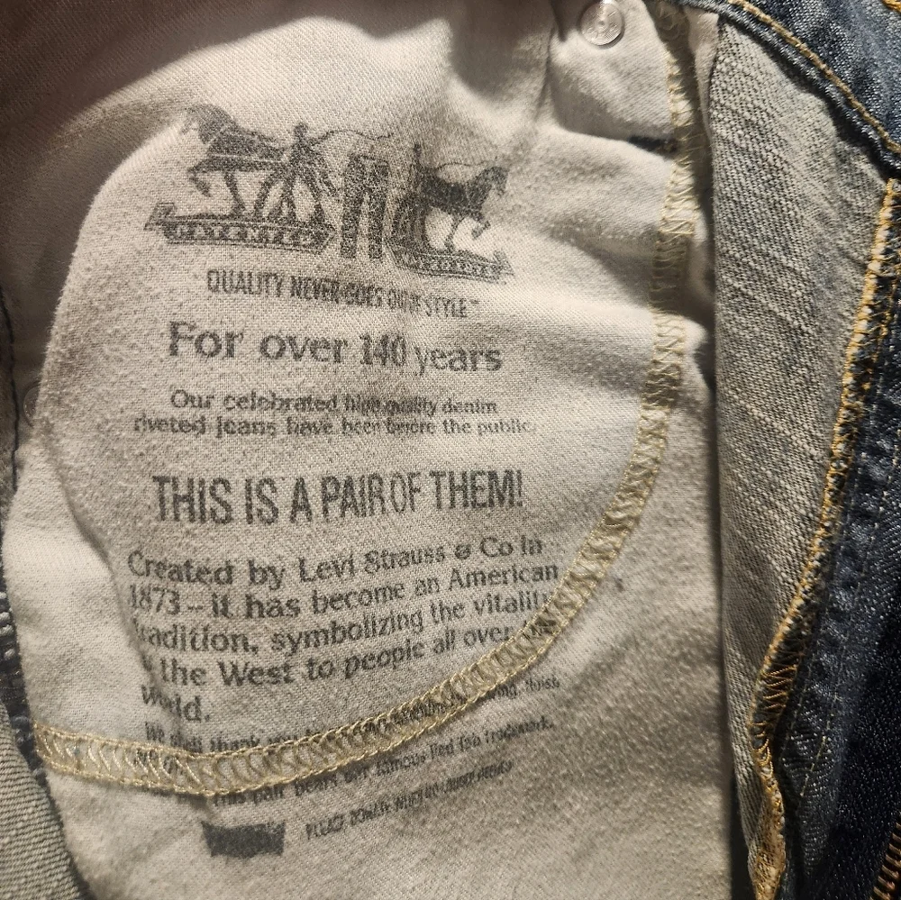 Levi's Classic Straight Blue Jeans